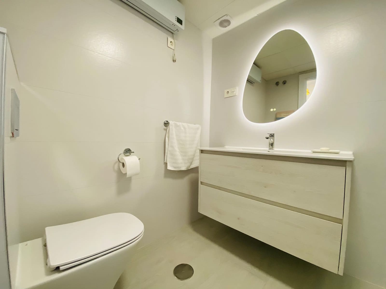 1 sypialnia Apartament na sprzedaż w Mar Menor Golf Resort z basenem garażem - 192 950 € (Ref: 9794277)