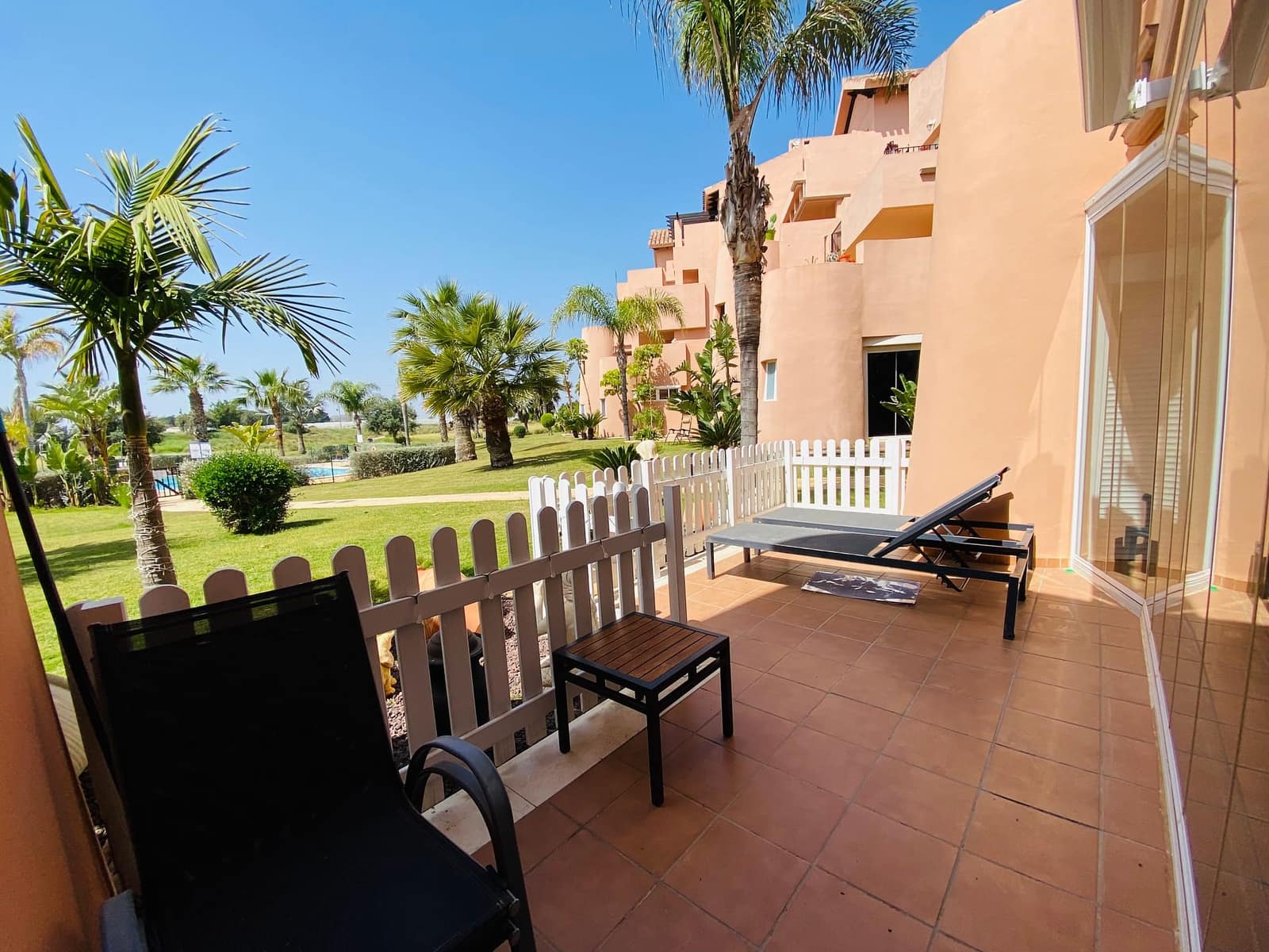 1 sypialnia Apartament na sprzedaż w Mar Menor Golf Resort z basenem garażem - 192 950 € (Ref: 9794277)