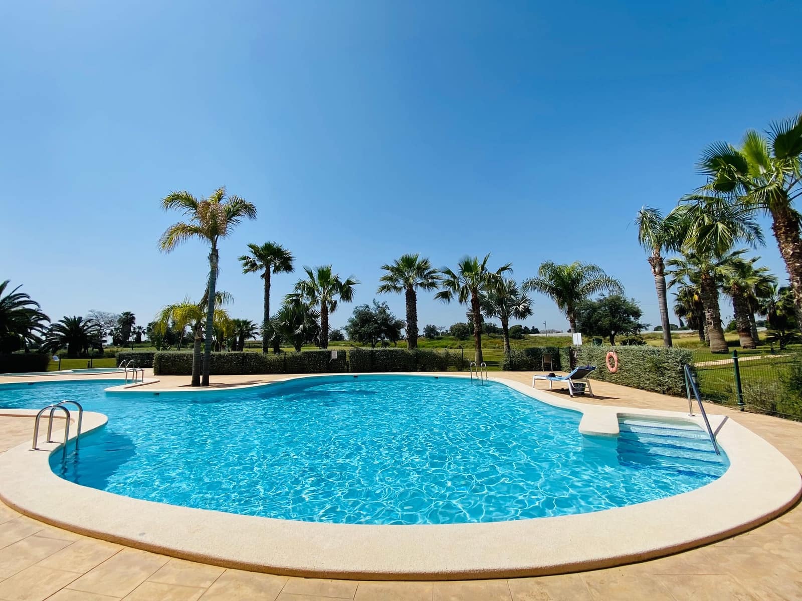 1 sypialnia Apartament na sprzedaż w Mar Menor Golf Resort z basenem garażem - 192 950 € (Ref: 9794277)