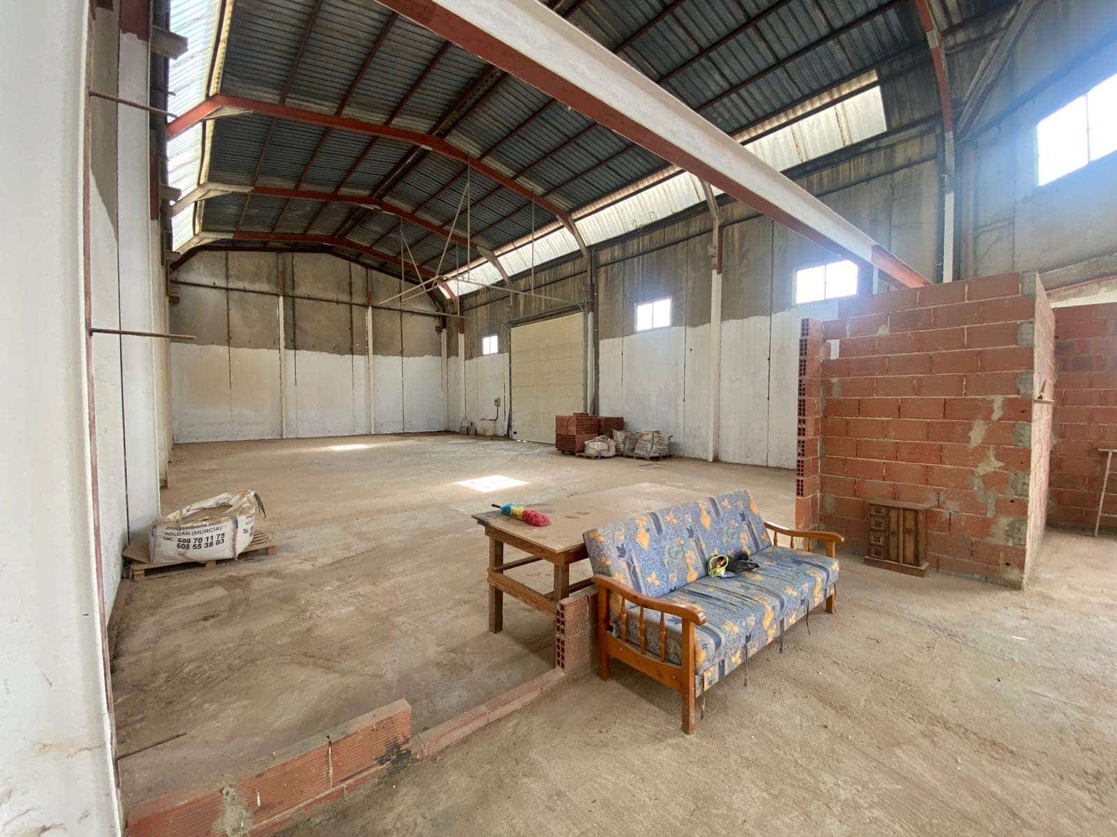 Erhverv til salg i Balsicas - € 250.000 (Ref: 9815448)