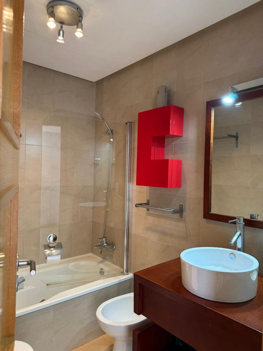 2 bedroom Apartment for sale in La Torre Golf Resort with pool garage - € 165,000 (Ref: 9844801)