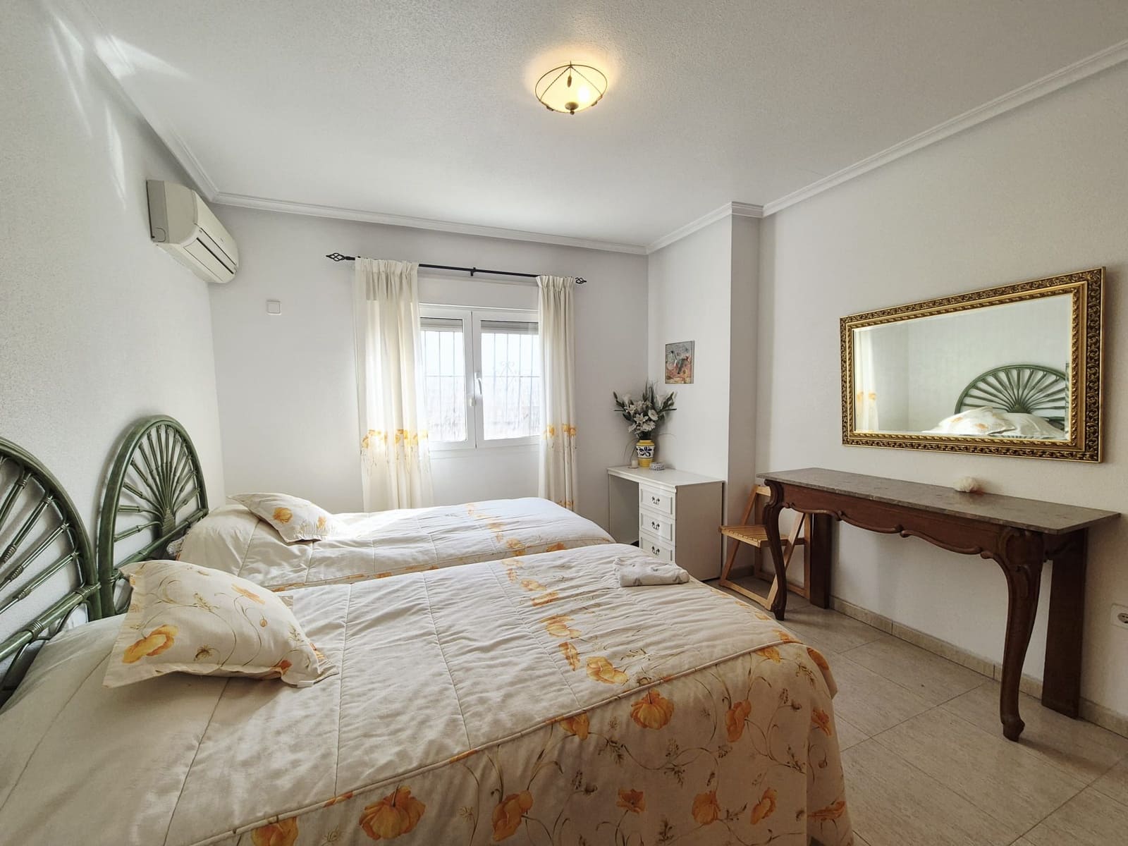 4 chambre Villa/Maison à vendre à Murcie ville avec piscine - 299 000 € (Ref: 9872000)