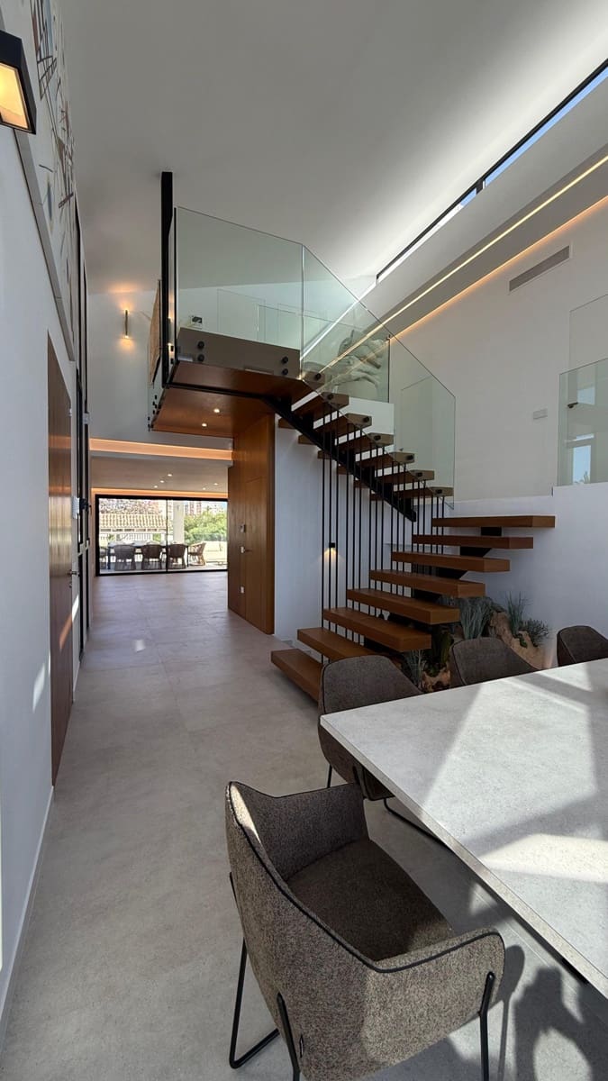 4 chambre Villa/Maison à vendre à La Manga del Mar Menor avec piscine garage - 1 335 000 € (Ref: 9872002)