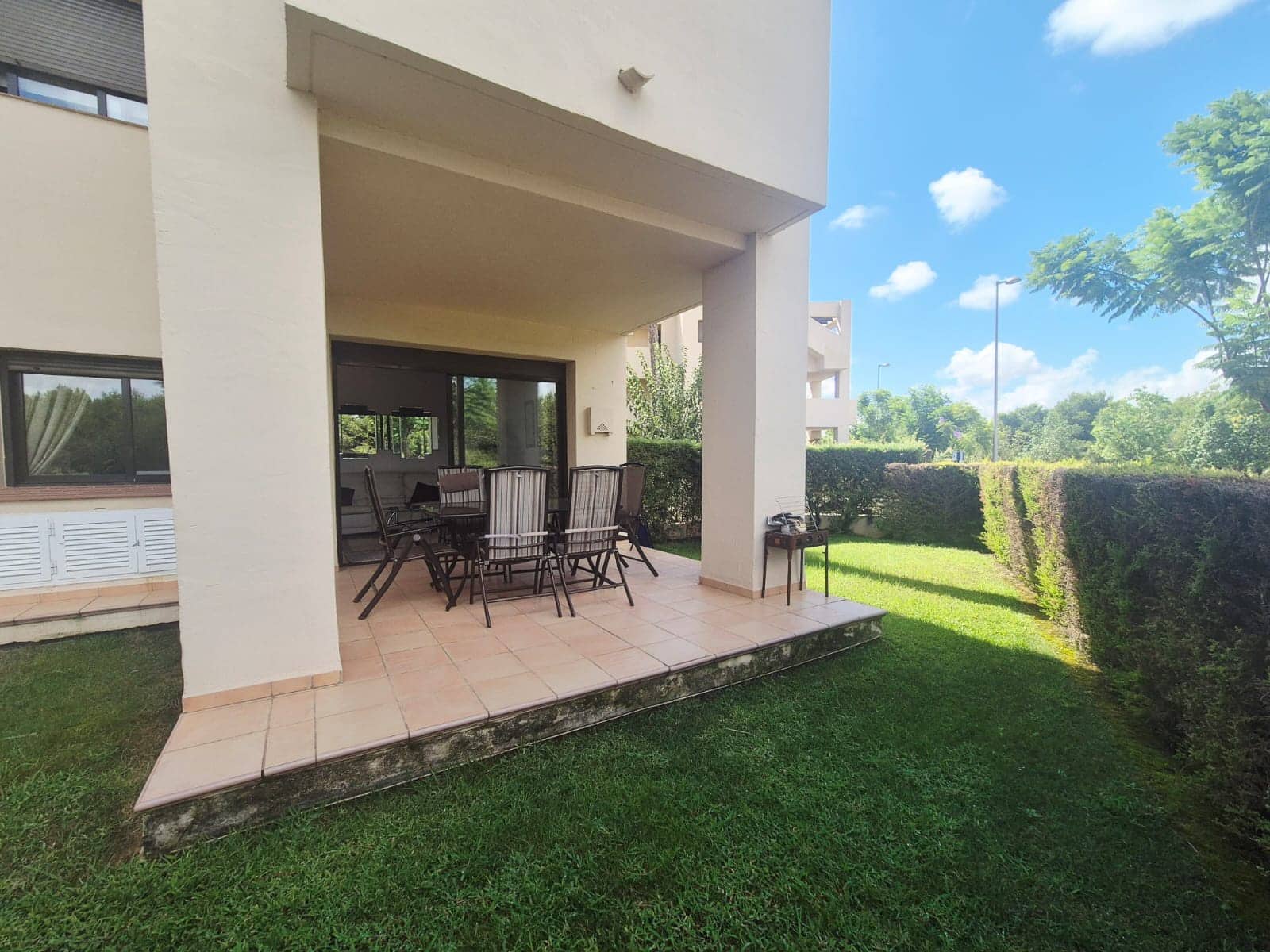 3 camera da letto Appartamento in vendita in Roda con piscina garage - 249.999 € (Rif: 9872003)