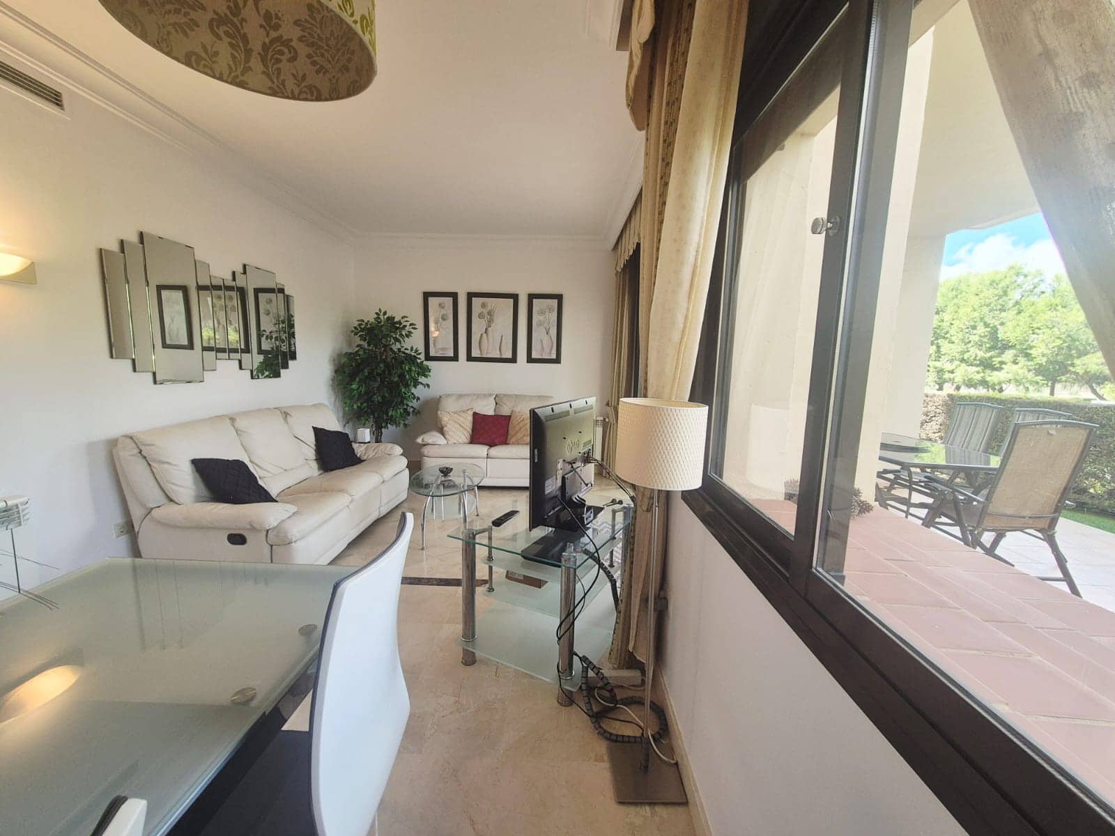 3 camera da letto Appartamento in vendita in Roda con piscina garage - 249.999 € (Rif: 9872003)