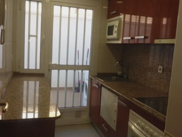 3 chambre Maison de Ville à vendre à Los Narejos - Punta Calera, Los Alcázares avec garage - 290 000 € (Ref: 9872005)