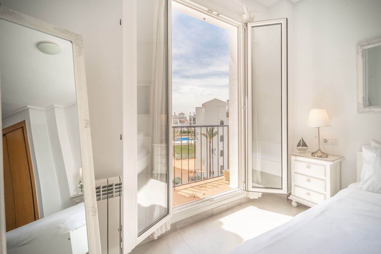 1 soverom Leilighet til salgs i La Torre Golf Resort med svømmebasseng - € 129 950 (Ref: 9872006)