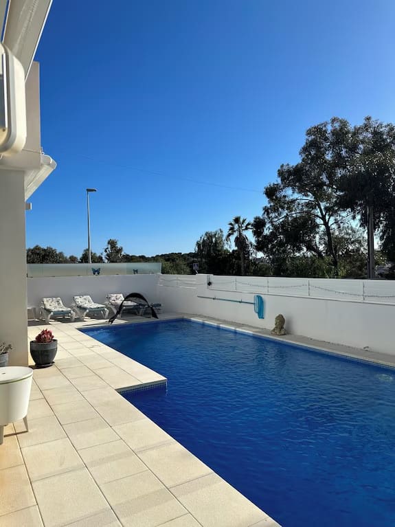 4 slaapkamer Villa te koop in Pilar de la Horadada met zwembad - € 699.999 (Ref: 9872010)