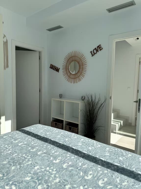 4 slaapkamer Villa te koop in Pilar de la Horadada met zwembad - € 699.999 (Ref: 9872010)