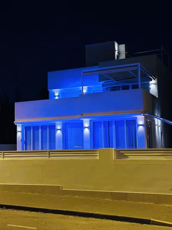 4 slaapkamer Villa te koop in Pilar de la Horadada met zwembad - € 699.999 (Ref: 9872010)