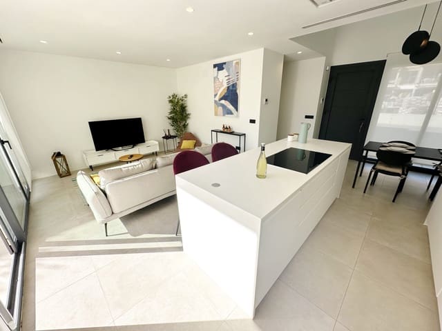 3 Zimmer Villa zu verkaufen in Torre-Pacheco mit Pool Garage - 460.000 € (Ref: 9872021)