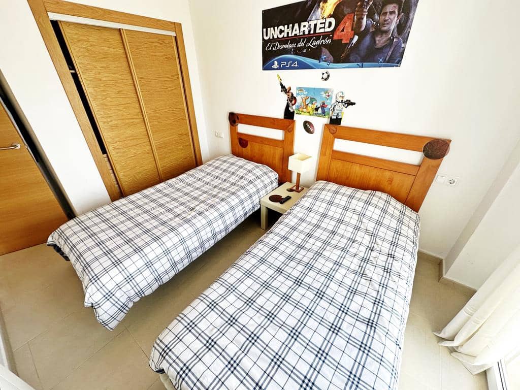 2 soverom Leilighet til salgs i Murcia by med svømmebasseng garasje - € 159 000 (Ref: 9872022)