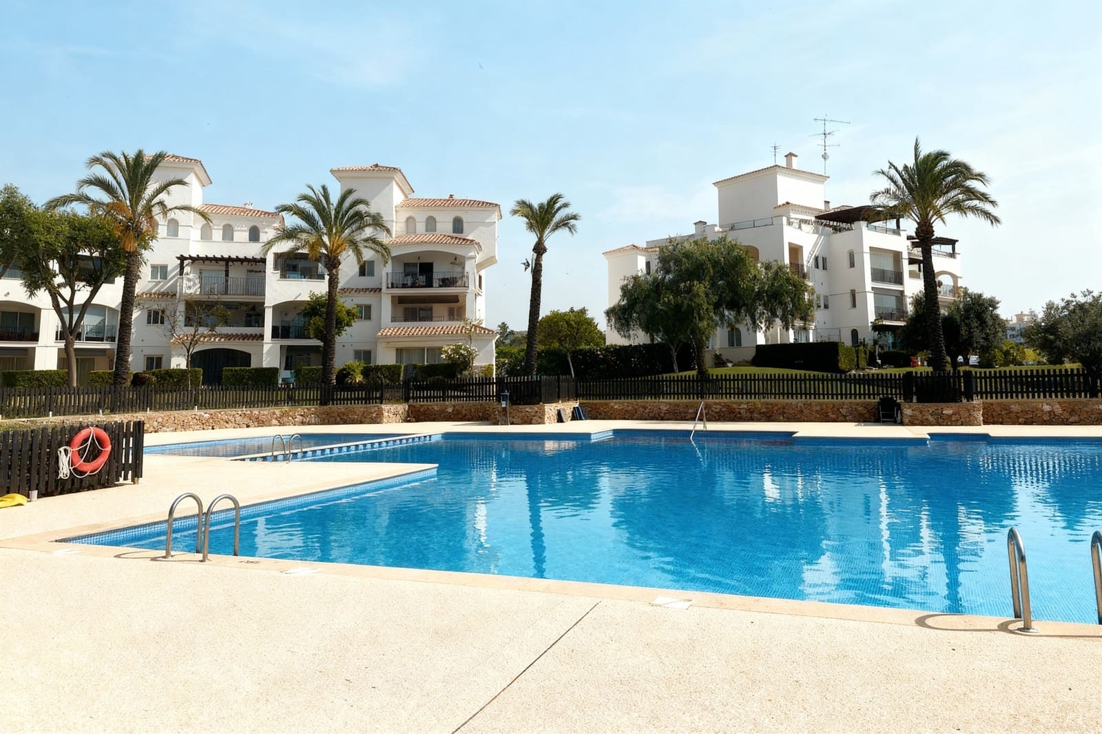 2 soverom Leilighet til salgs i Murcia by med svømmebasseng garasje - € 159 000 (Ref: 9872022)