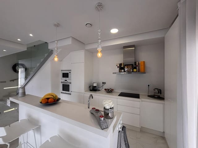 3 chambre Maison de Ville à vendre à Dolores De Pacheco, Torre-Pacheco avec piscine - 349 950 € (Ref: 9872027)