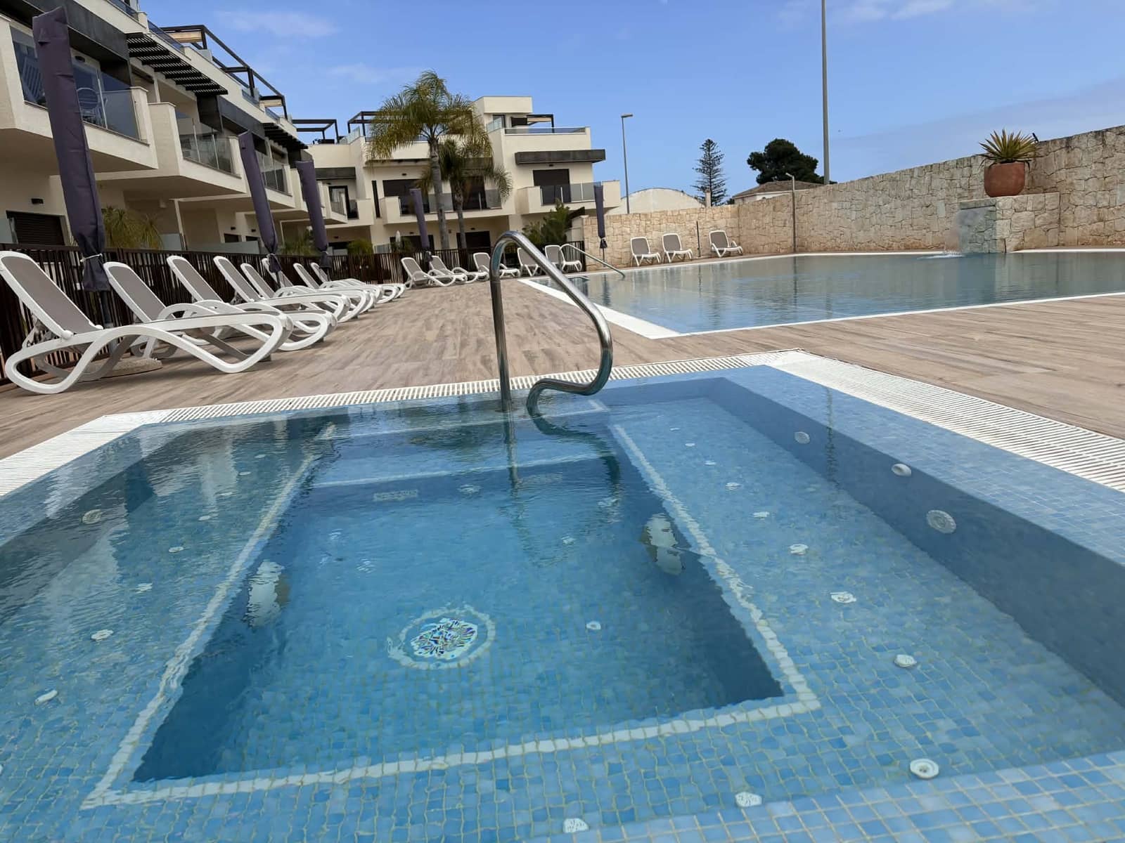 3 quarto Casa em Banda para venda em Dolores De Pacheco com piscina - 349 950 € (Ref: 9872027)