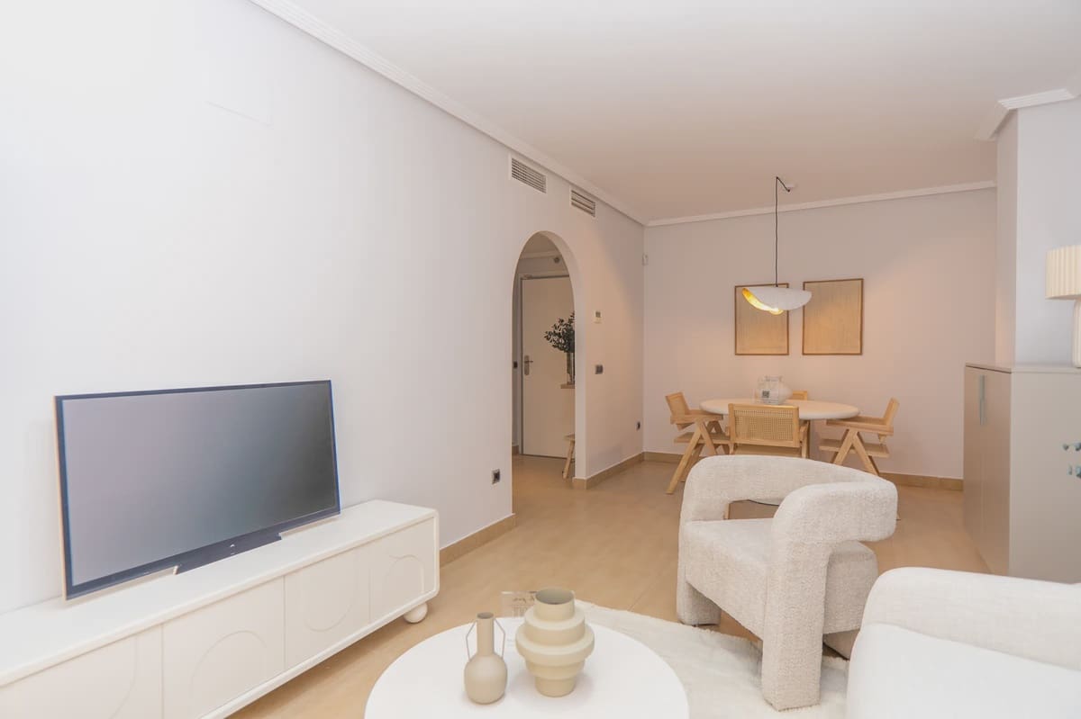 1 bedroom Apartment for sale in Los Alcazares - € 126,500 (Ref: 9872042)