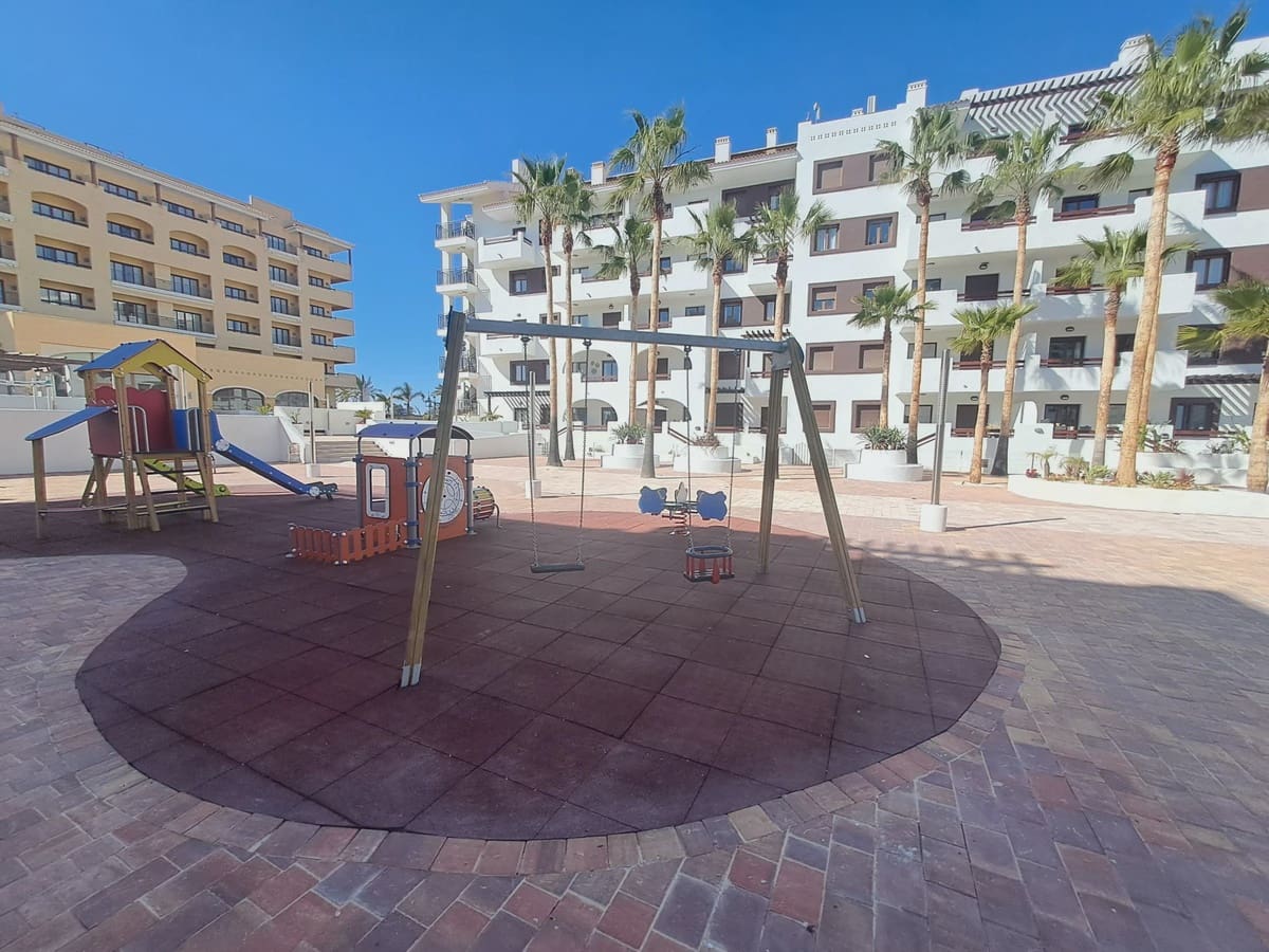 1 bedroom Apartment for sale in Los Alcazares - € 126,500 (Ref: 9872042)