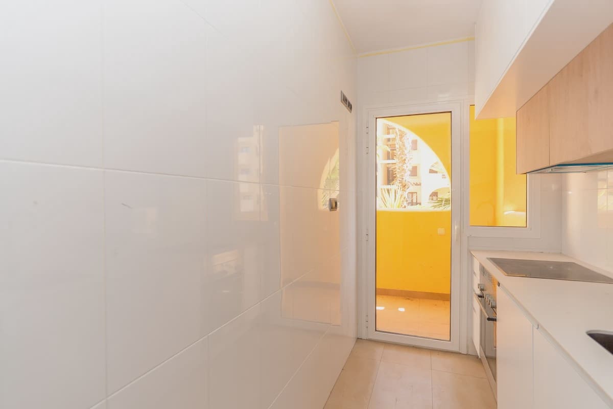 2 bedroom Apartment for sale in Los Alcazares - € 143,000 (Ref: 9872043)
