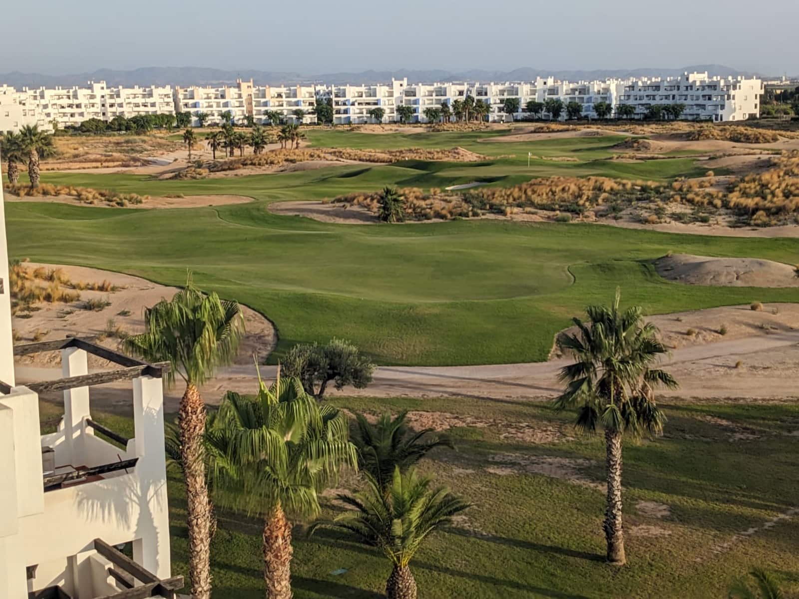 Apartamento de 2 habitaciones en Roldan en venta con piscina - 124.950 € (Ref: 9872044)