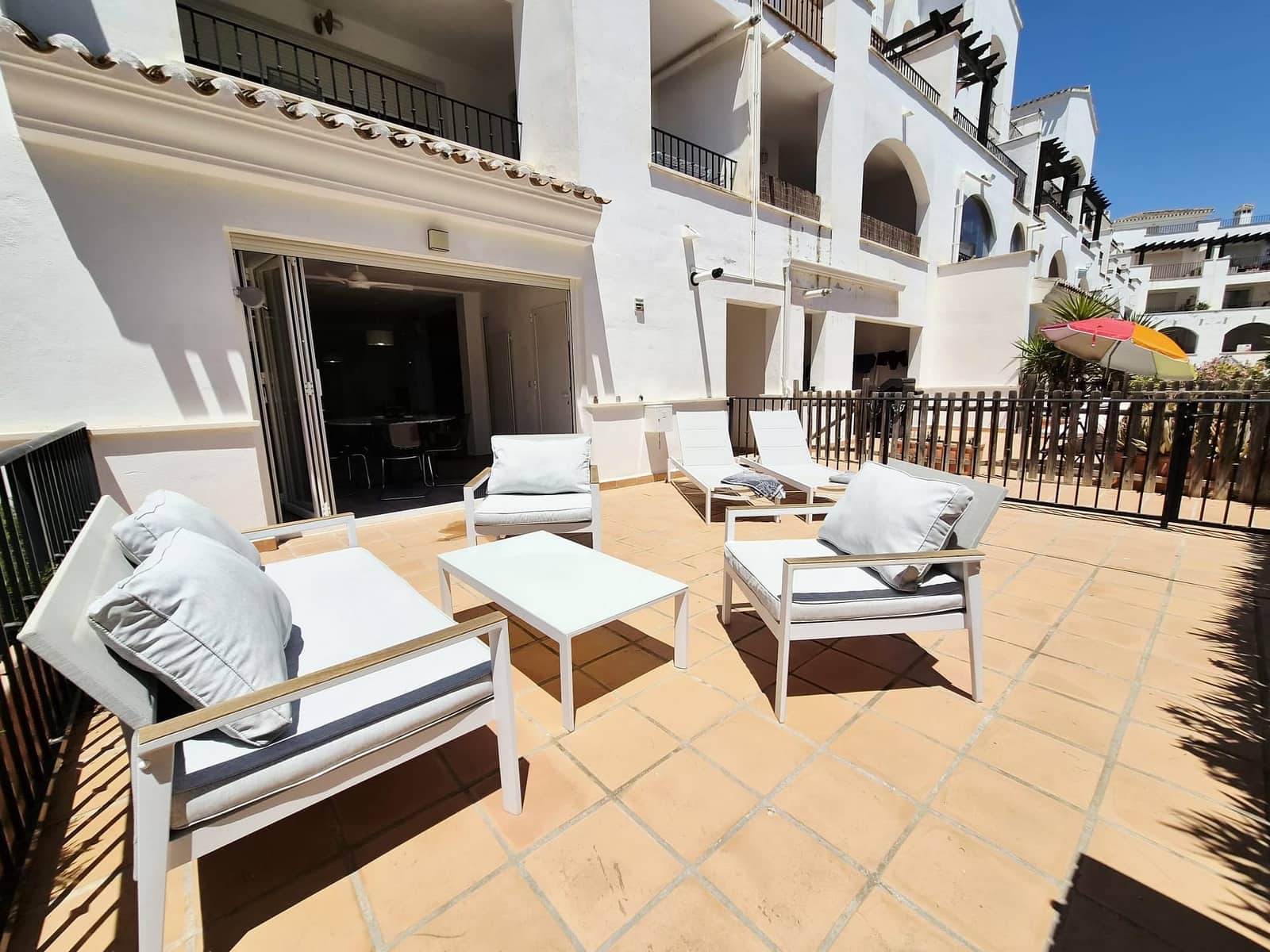3 soverom Leilighet til salgs i La Torre Golf Resort med svømmebasseng garasje - € 229 000 (Ref: 9872048)