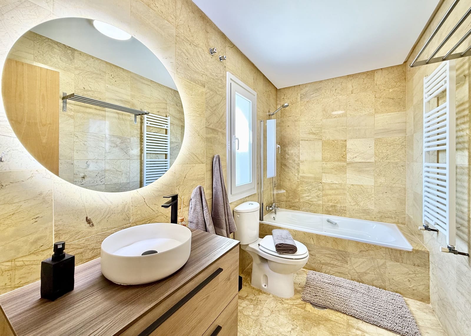 4 soveværelse Villa til salg i Mar Menor Golf Resort med swimmingpool - € 429.950 (Ref: 9872050)