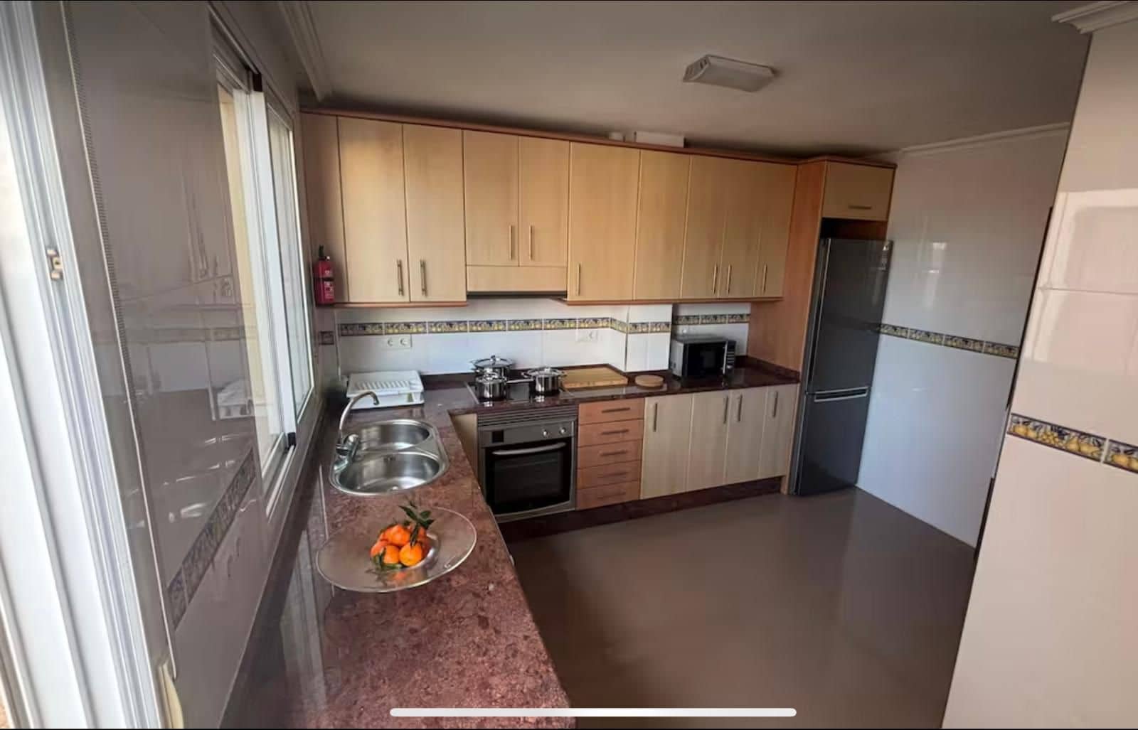 3 bedroom Townhouse for rent in Los Alcazares with garage - € 1,100 (Ref: 9872053)