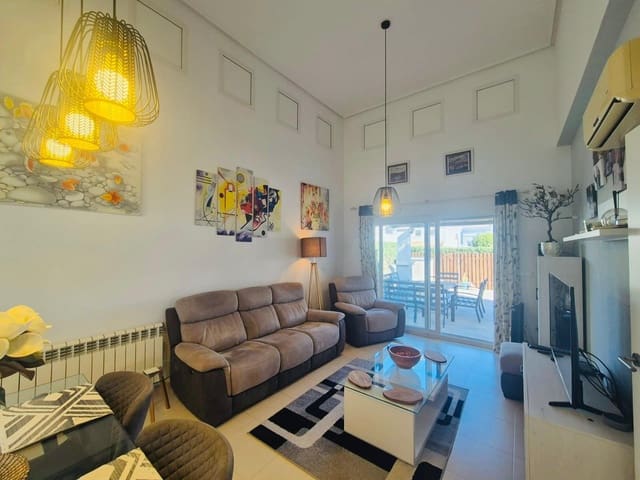 2 sypialnia Willa na sprzedaż w La Torre Golf Resort, Torre-Pacheco z basenem - 259 999 € (Ref: 9872908)