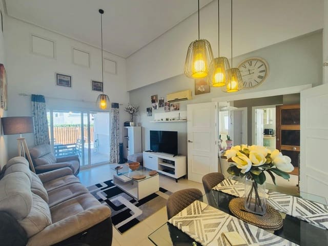 2 soverom Villa til salgs i La Torre Golf Resort, Torre-Pacheco med svømmebasseng - € 259 999 (Ref: 9872908)