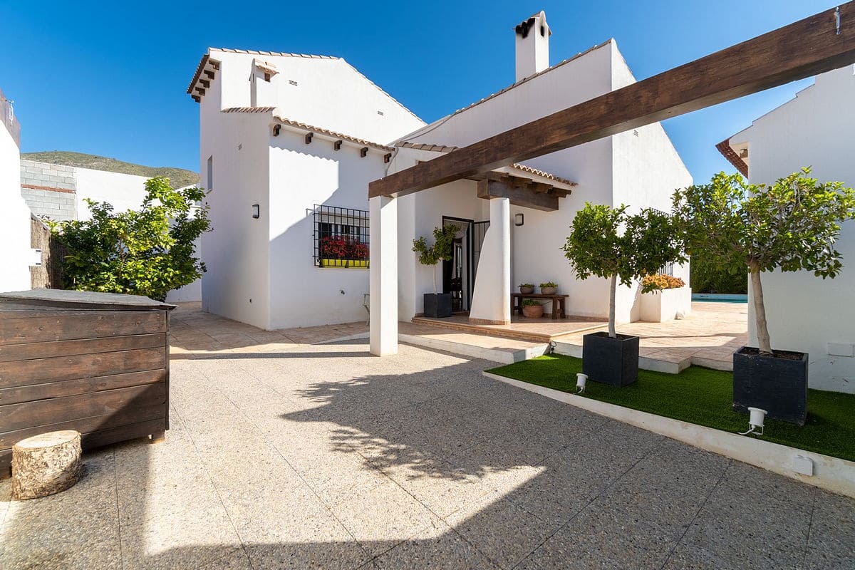 3 chambre Villa/Maison à vendre à Fortuna - 319 000 € (Ref: 9883975)