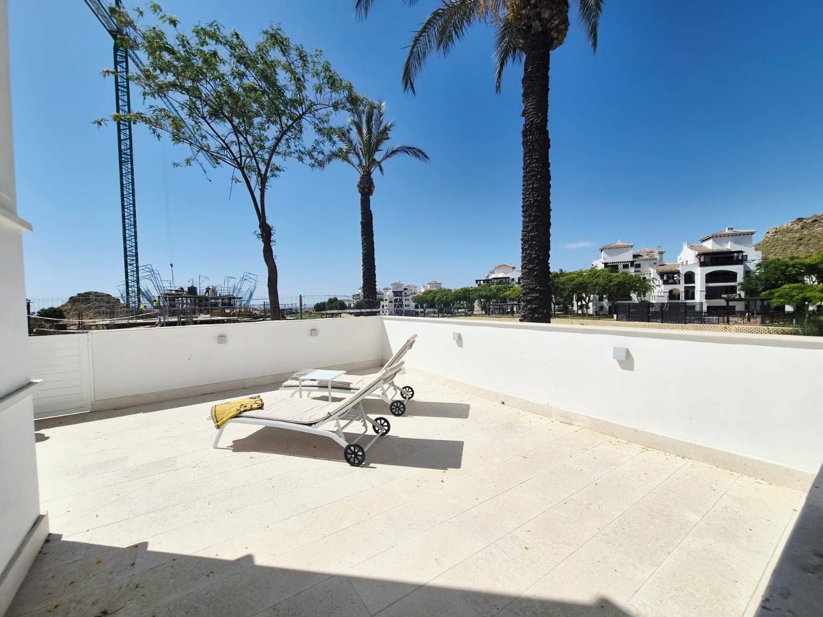 2 slaapkamer Appartement te koop in El Valle Golf Resort met zwembad garage - € 220.000 (Ref: 9906752)