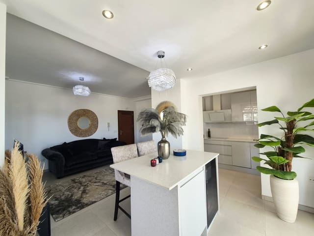 2 slaapkamer Appartement te koop in El Valle Golf Resort, Murcia stad met zwembad garage - € 220.000 (Ref: 9906752)