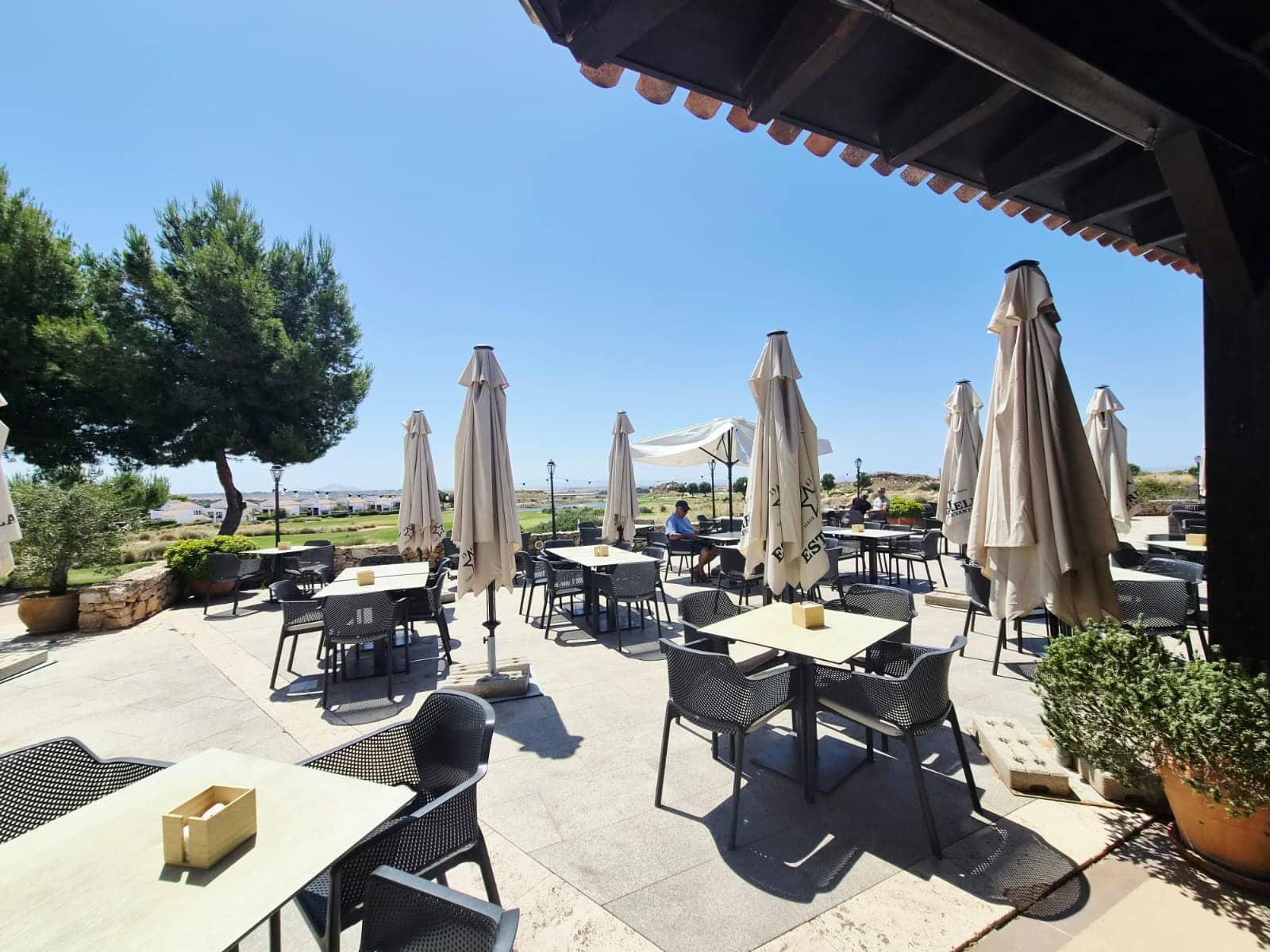 2 slaapkamer Appartement te koop in El Valle Golf Resort met zwembad garage - € 220.000 (Ref: 9906752)