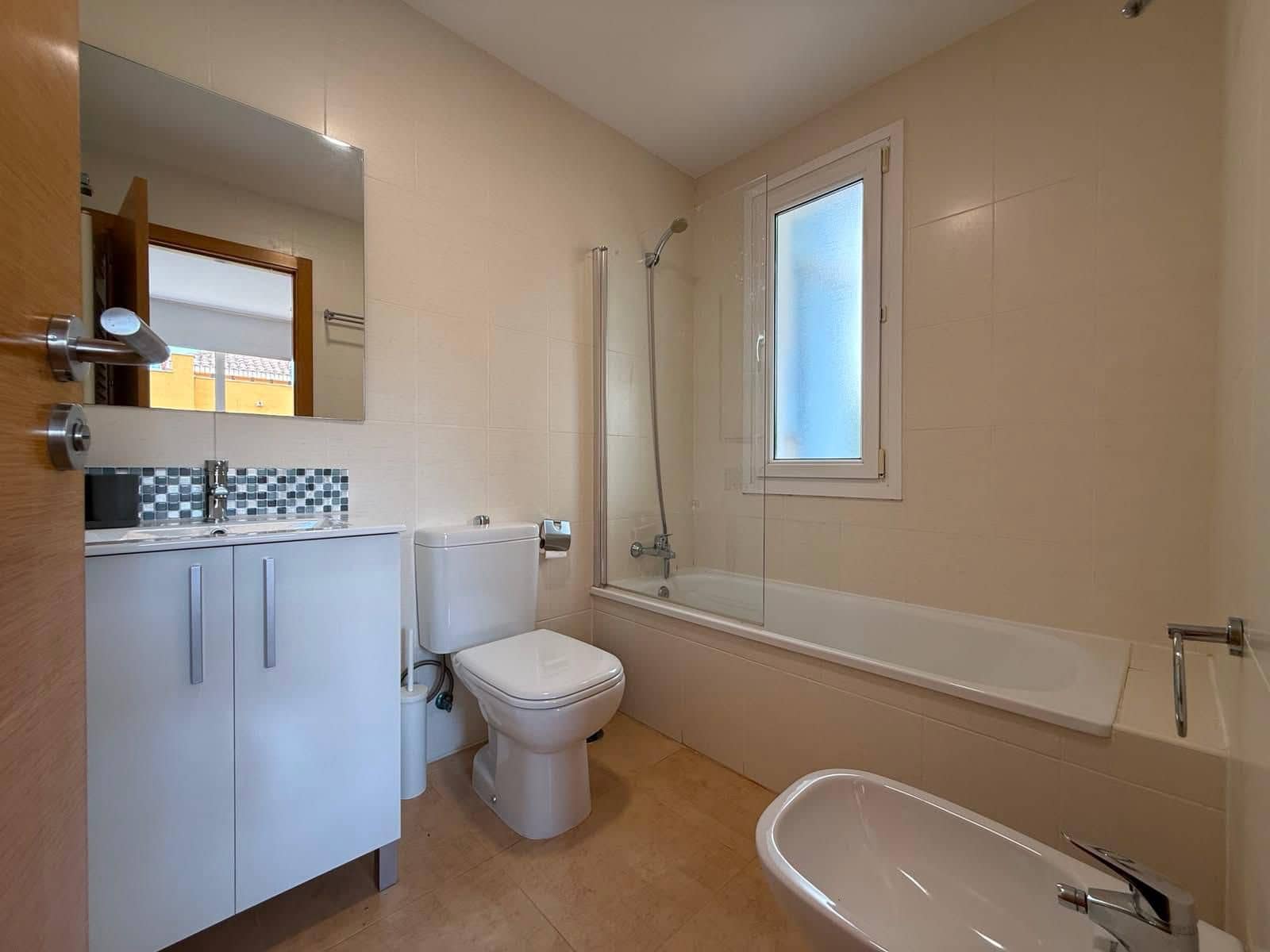 2 bedroom Villa for sale in Mar Menor Golf Resort with garage - € 279,950 (Ref: 9914562)