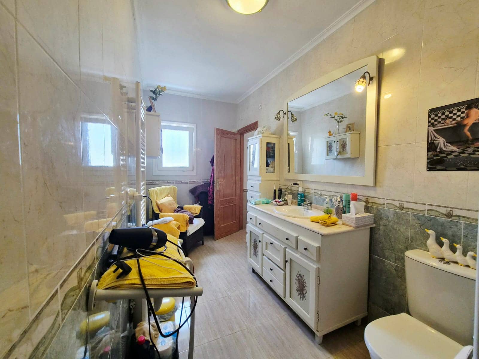 4 bedroom Villa for sale in Gea y Truyols with pool garage - € 289,999 (Ref: 9928673)