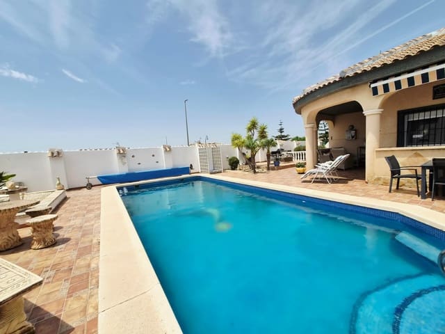 3 soverom Villa til salgs i Gea y Truyols, Murcia by med svømmebasseng garasje - € 289 999 (Ref: 9928673)