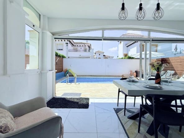 3 soveværelse Villa til salg i Mar Menor Golf Resort med swimmingpool garage - € 339.950 (Ref: 9946922)