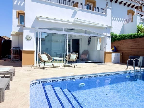 3 soveværelse Villa til salg i Mar Menor Golf Resort med swimmingpool garage - € 339.950 (Ref: 9946922)
