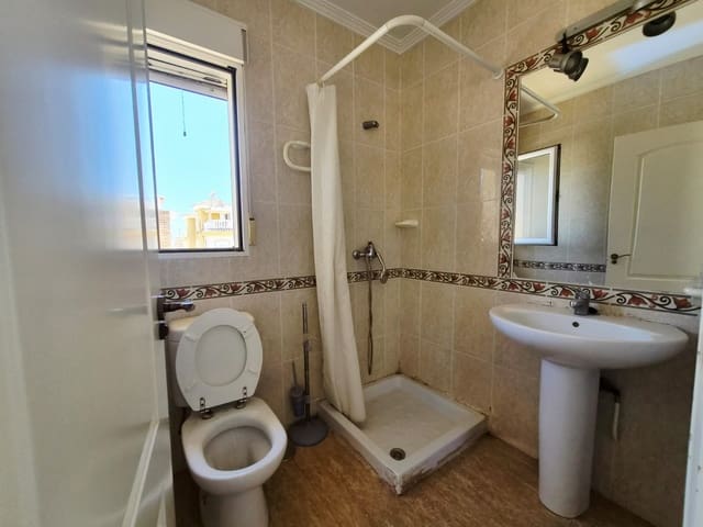 3 soverom Villa til salgs i Roldan med svømmebasseng garasje - € 179 999 (Ref: 9946923)