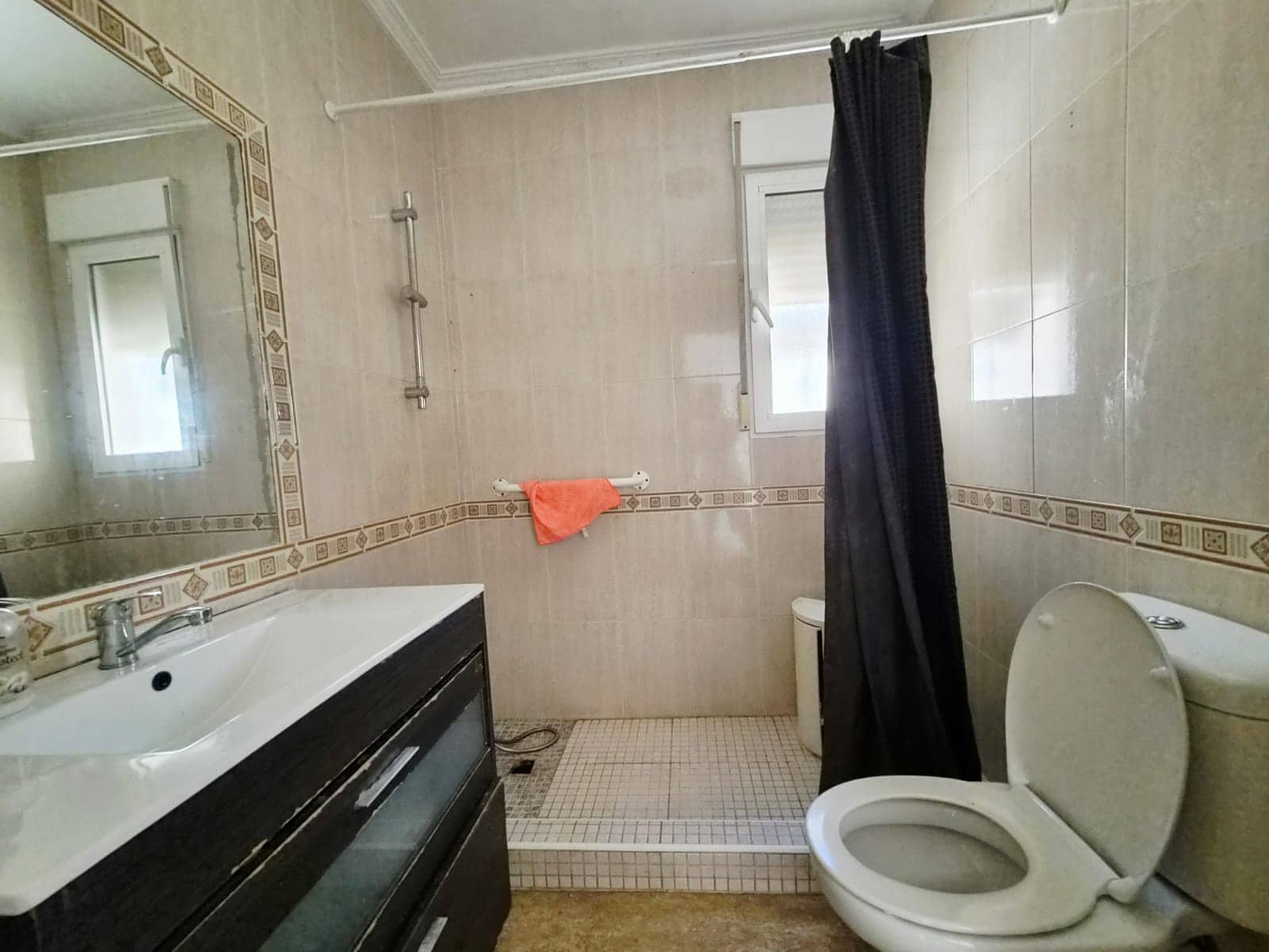 3 chambre Villa/Maison à vendre à Roldan avec piscine garage - 179 999 € (Ref: 9946923)