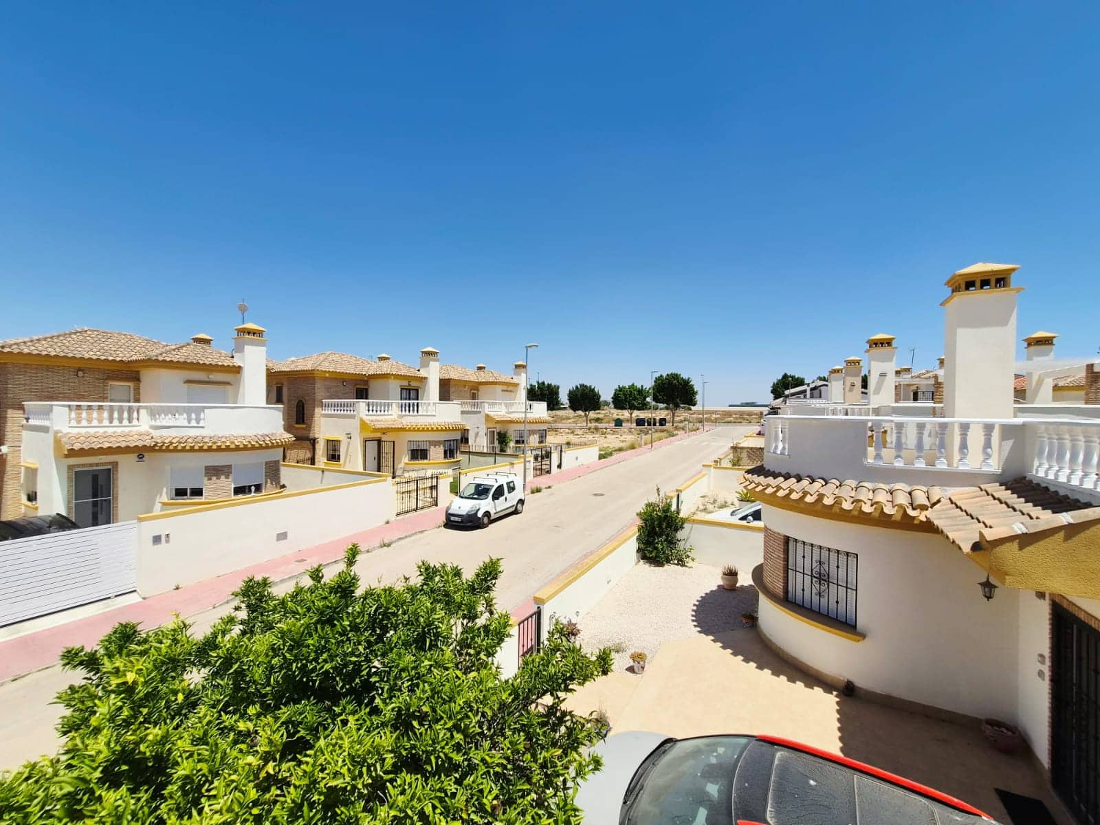 3 chambre Villa/Maison à vendre à Roldan avec piscine garage - 179 999 € (Ref: 9946923)