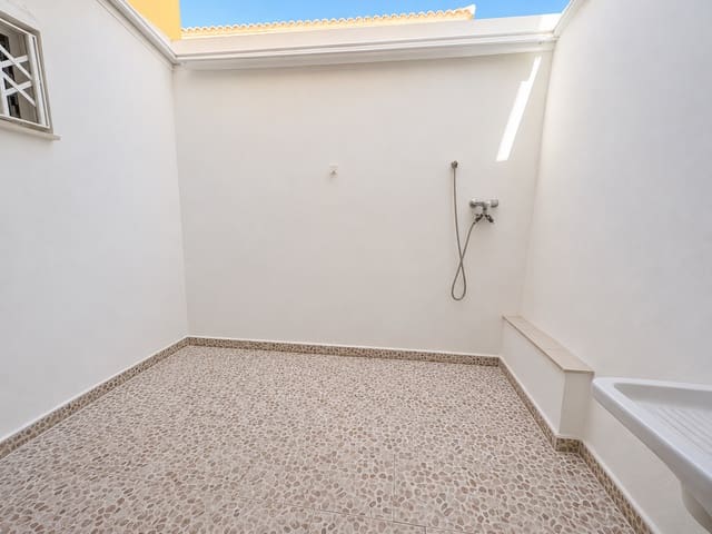 2 soverom Kjedet enebolig til salgs i Los Nietos med garasje - € 139 999 (Ref: 9948537)
