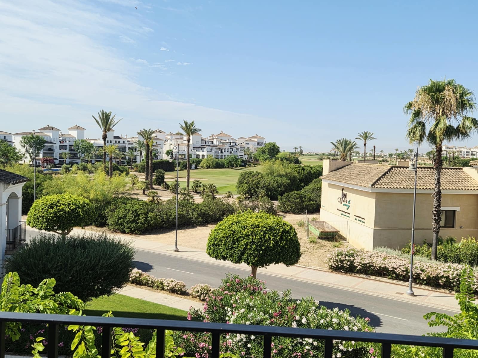2 soveværelse Lejlighed til salg i La Torre Golf Resort med swimmingpool garage - € 149.999 (Ref: 9953650)