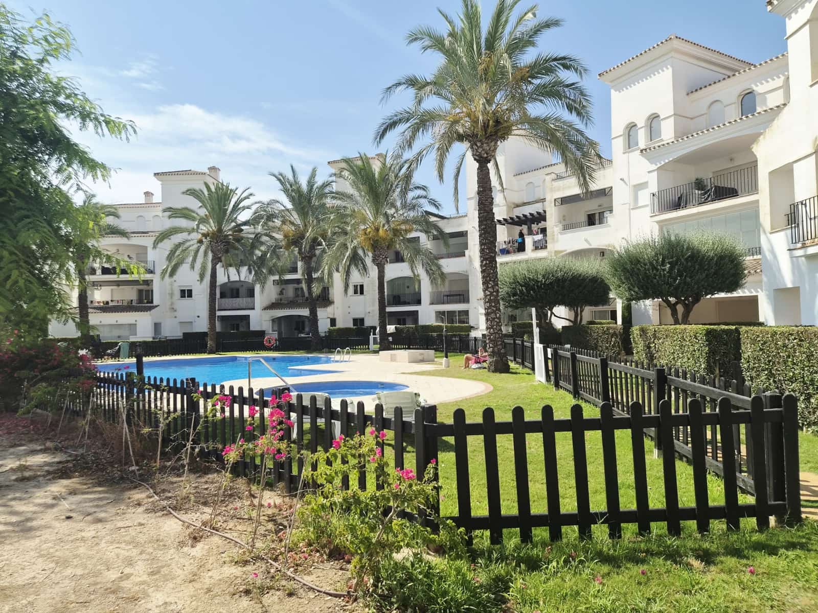 2 soveværelse Lejlighed til salg i La Torre Golf Resort med swimmingpool garage - € 149.999 (Ref: 9953650)