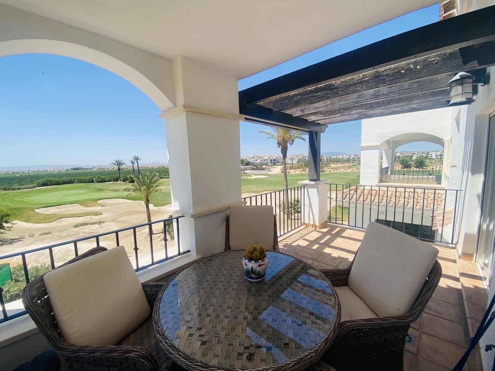 2 sovrum Lägenhet till salu i La Torre Golf Resort med pool garage - 164 999 € (Ref: 9998014)