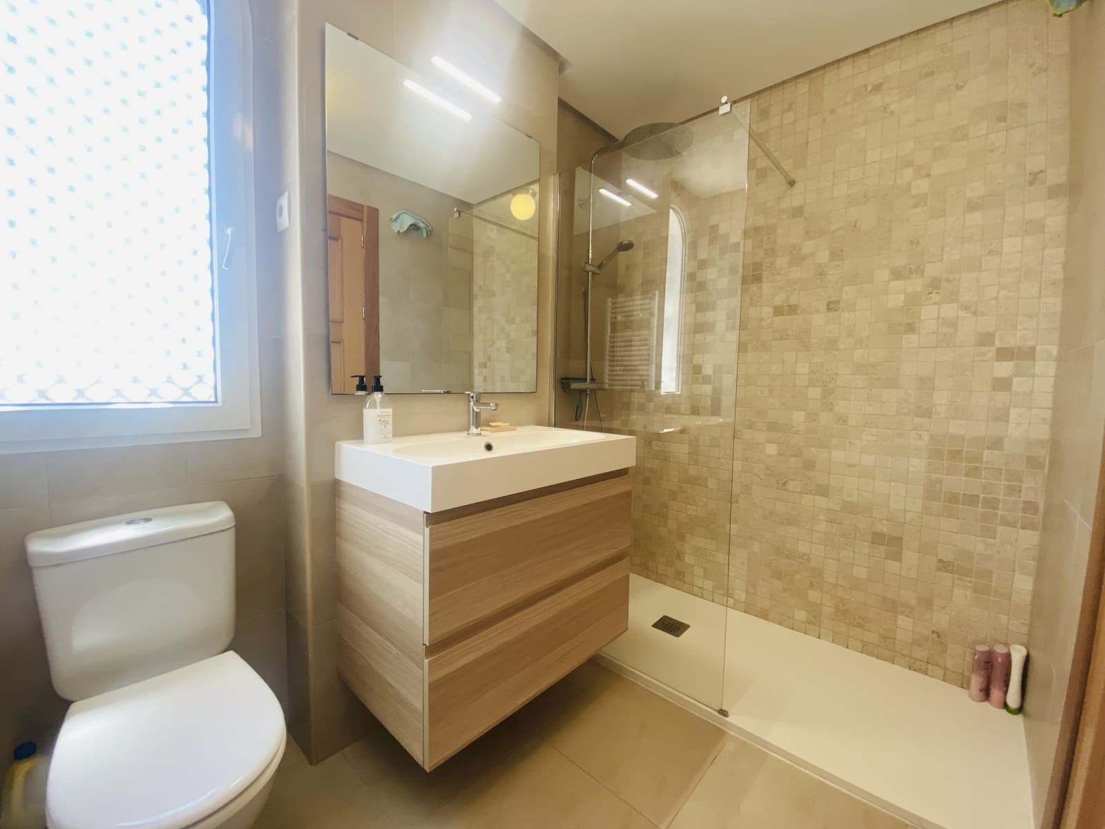 2 sovrum Lägenhet till salu i La Torre Golf Resort med pool garage - 164 999 € (Ref: 9998014)