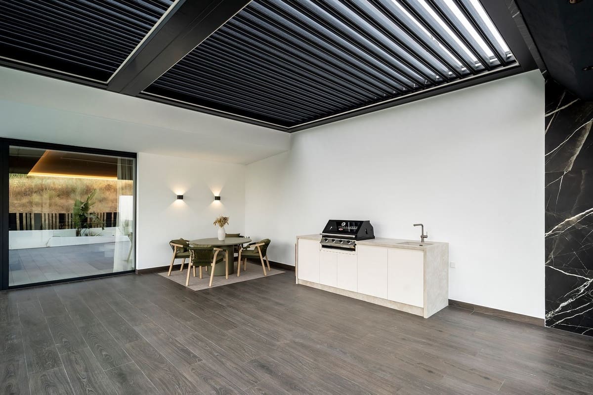 6 Zimmer Villa zu verkaufen in Benahavis mit Pool Garage - 5.950.000 € (Ref: 10073132)