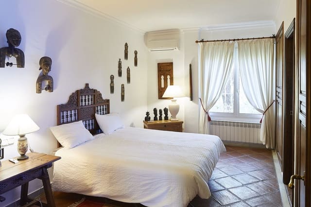 5 sypialnia Willa na sprzedaż w Golden Mile, Marbella z basenem garażem - 3 200 000 € (Ref: 10073145)