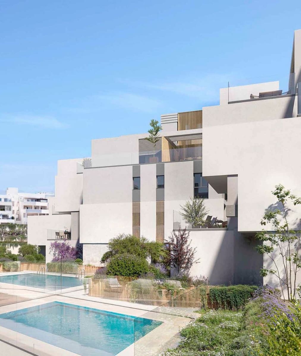 2 sypialnia Penthouse na sprzedaż w Nueva Andalucia z basenem garażem - 997 000 € (Ref: 10073153)