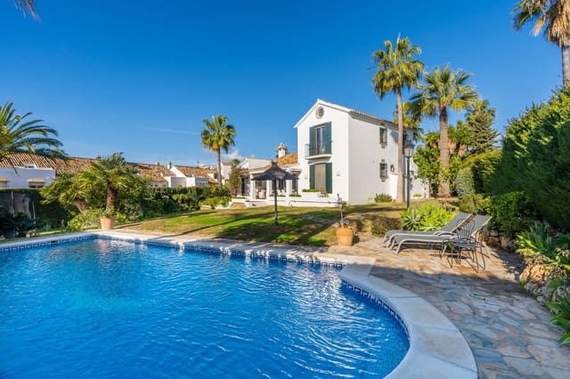 4 Zimmer Haus zu verkaufen in Estepona mit Pool Garage - 1.695.000 € (Ref: 10073156)