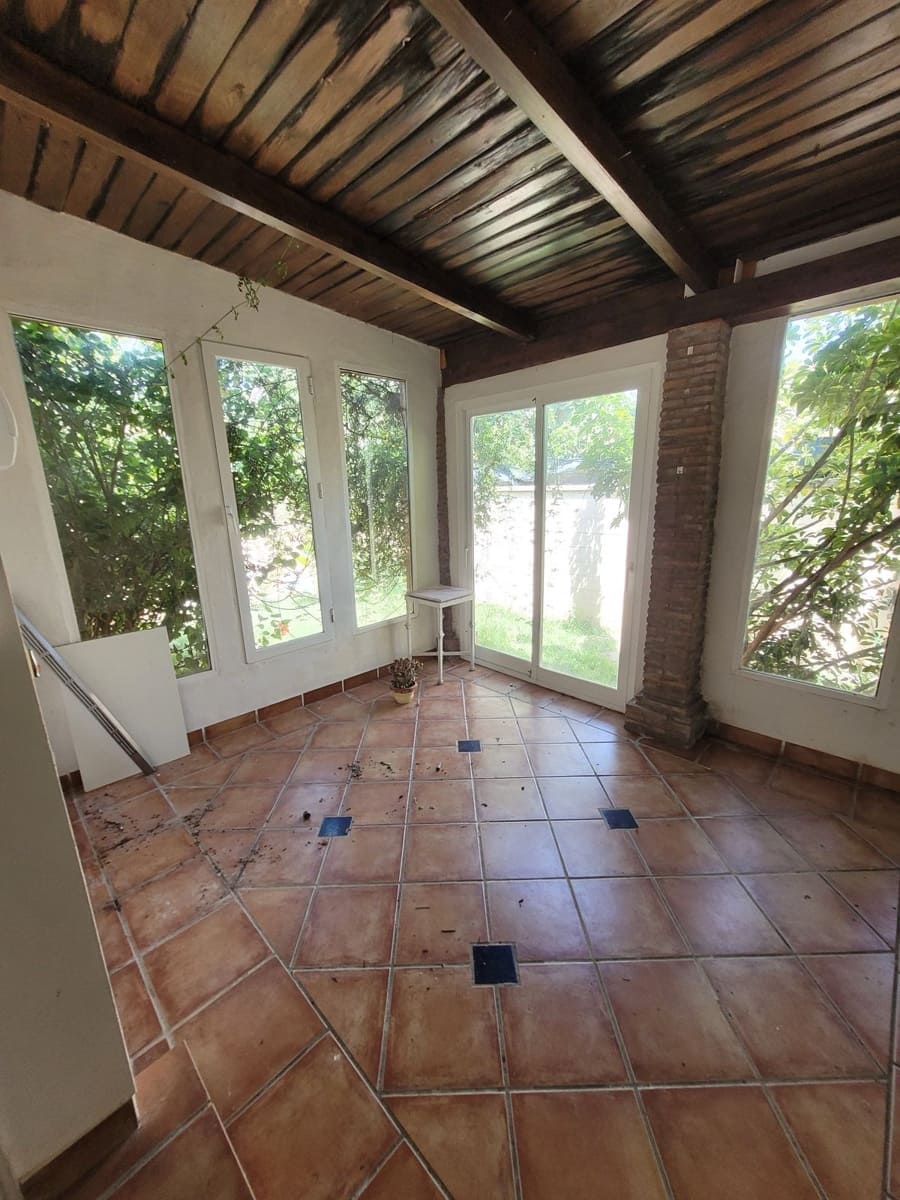 4 sovrum Villa till salu i Rio Real med garage - 920 000 € (Ref: 10073157)